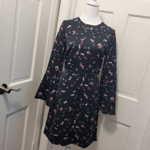 Banana Republic Floral Print Bateau Neck Open Back Dress Size 2, Cocktail Party - Picture 1 of 12